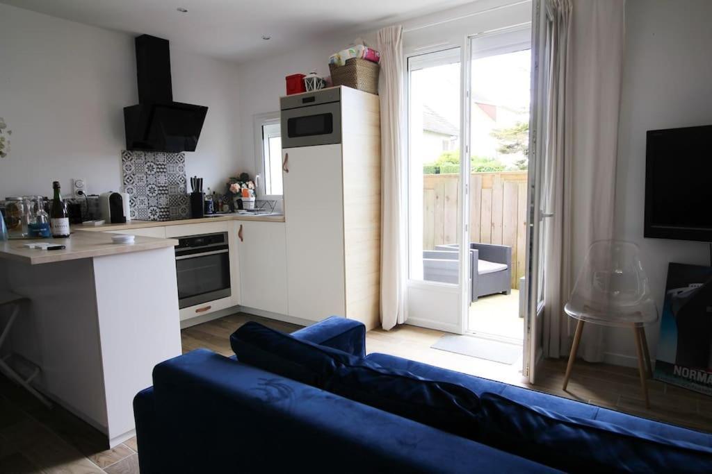 Appartement Avec Terrasse Privee, Plage A Pied Saint-Aubin-Sur-Mer  Eksteriør bilde